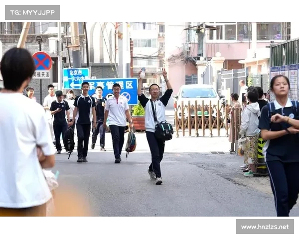 中考临近,考生迟迟不到考场:老师急到崩溃,家长却无慌无忙(中考没看考场怎么办) 中考临近,考生迟迟不到考场:老师急到崩溃,家长却无慌无忙(中考没看考场怎么办)